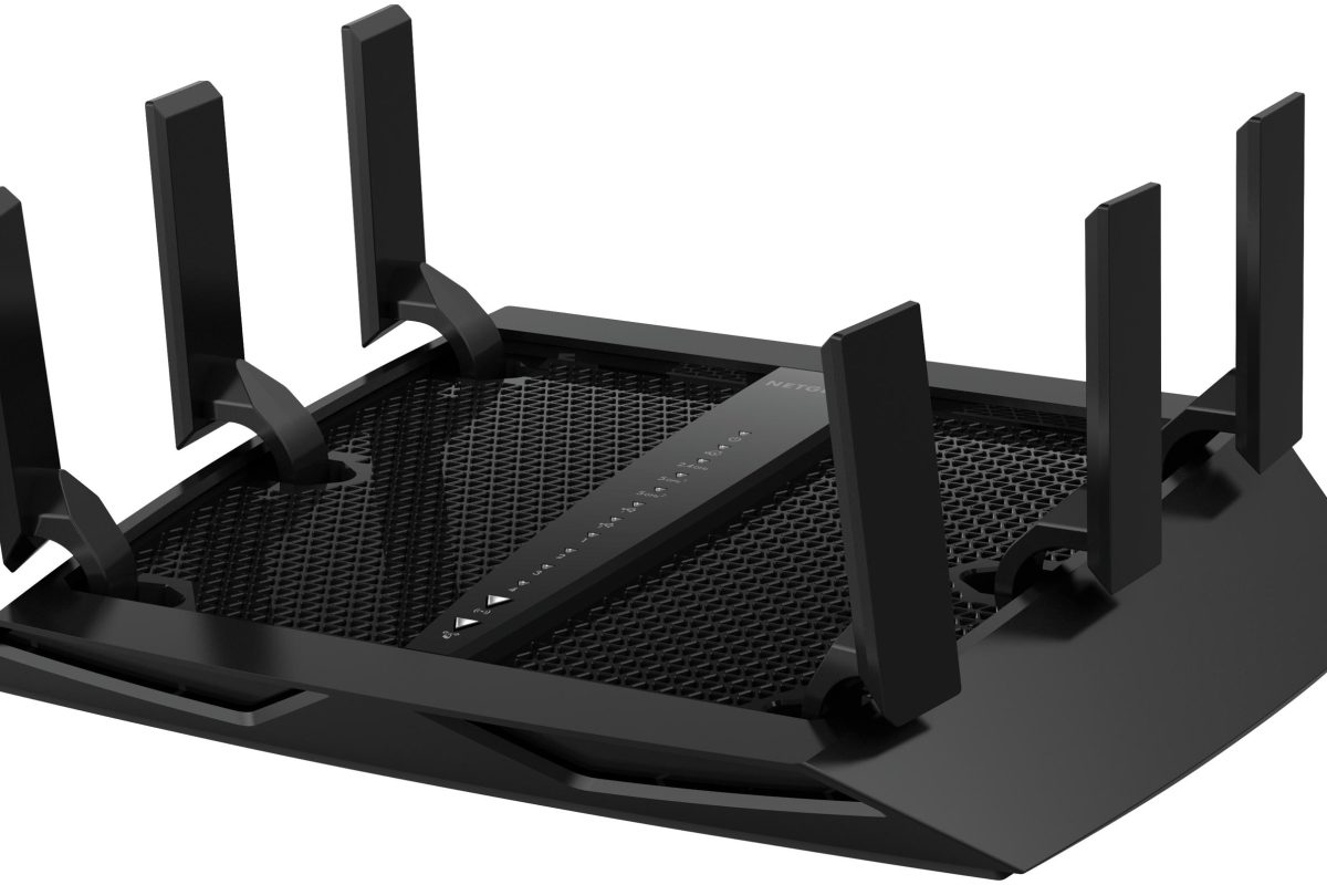 1349417439_1823200087_wireless-routers-netgear-r8000-x6-tri-band-wifi-router-r8000-100pes
